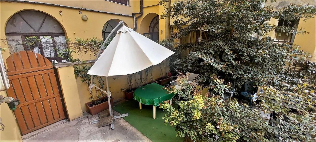 Parri Silton Hotel Rome Exterior photo