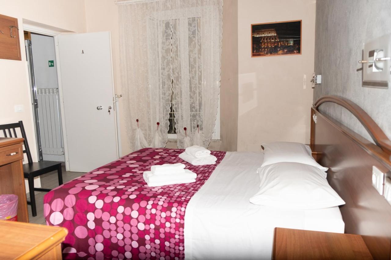 Parri Silton Hotel Rome Exterior photo