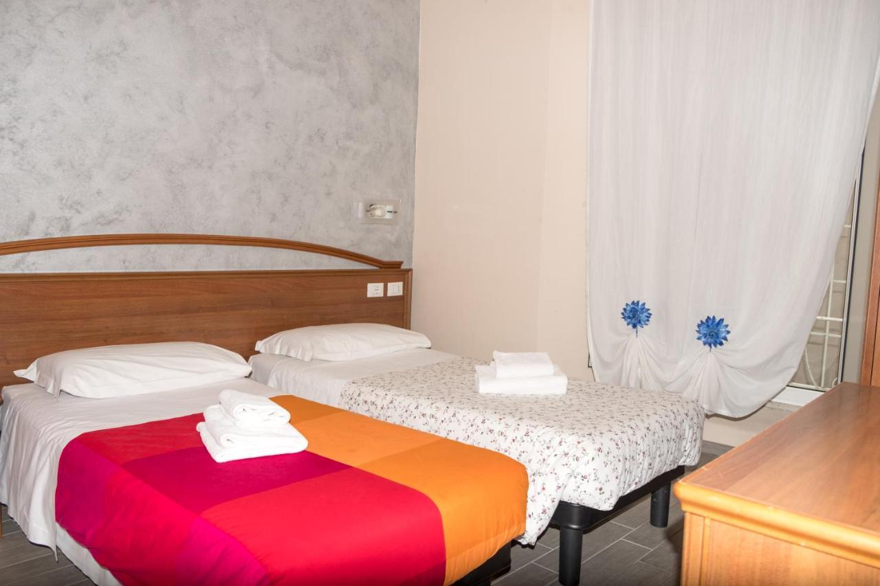 Parri Silton Hotel Rome Exterior photo